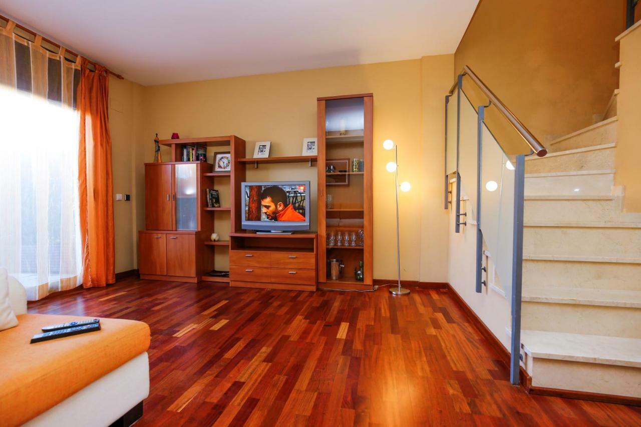 Galera Planet Costa Dorada Villa กัมบริลส์ ภายนอก รูปภาพ