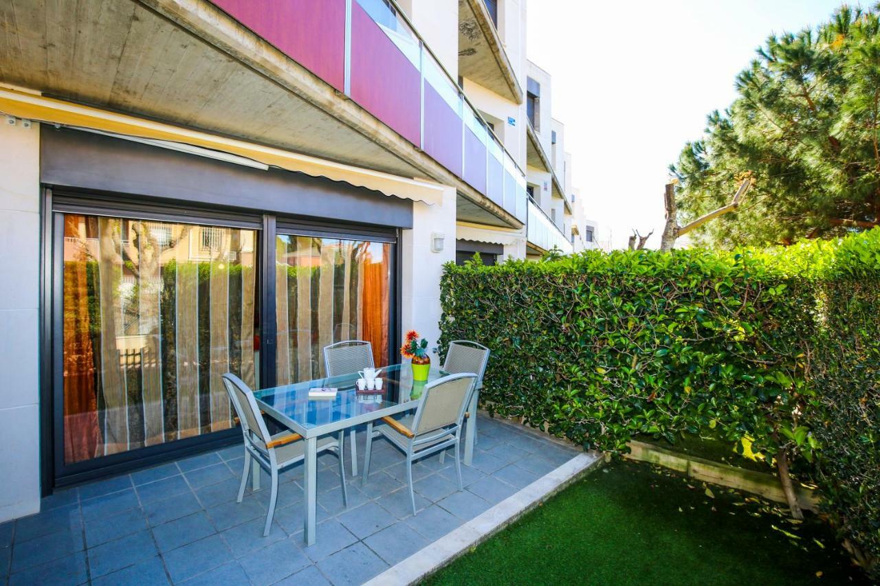 Galera Planet Costa Dorada Villa กัมบริลส์ ภายนอก รูปภาพ